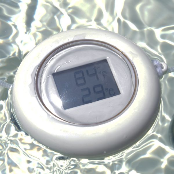 verlegen Delegatie zwaard Drijvende Digitale Thermometer | Zwembad Temperatuur Meten? | Jilong- zwembaden.nl